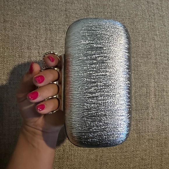 Silver Clutch with chain NWOT - Picture 5 of 7